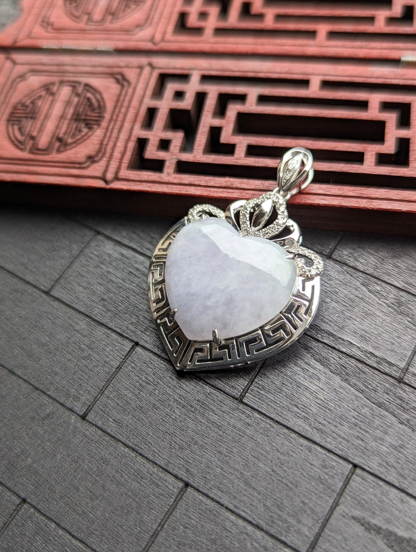 Light Lavender Heart Jade Pendant