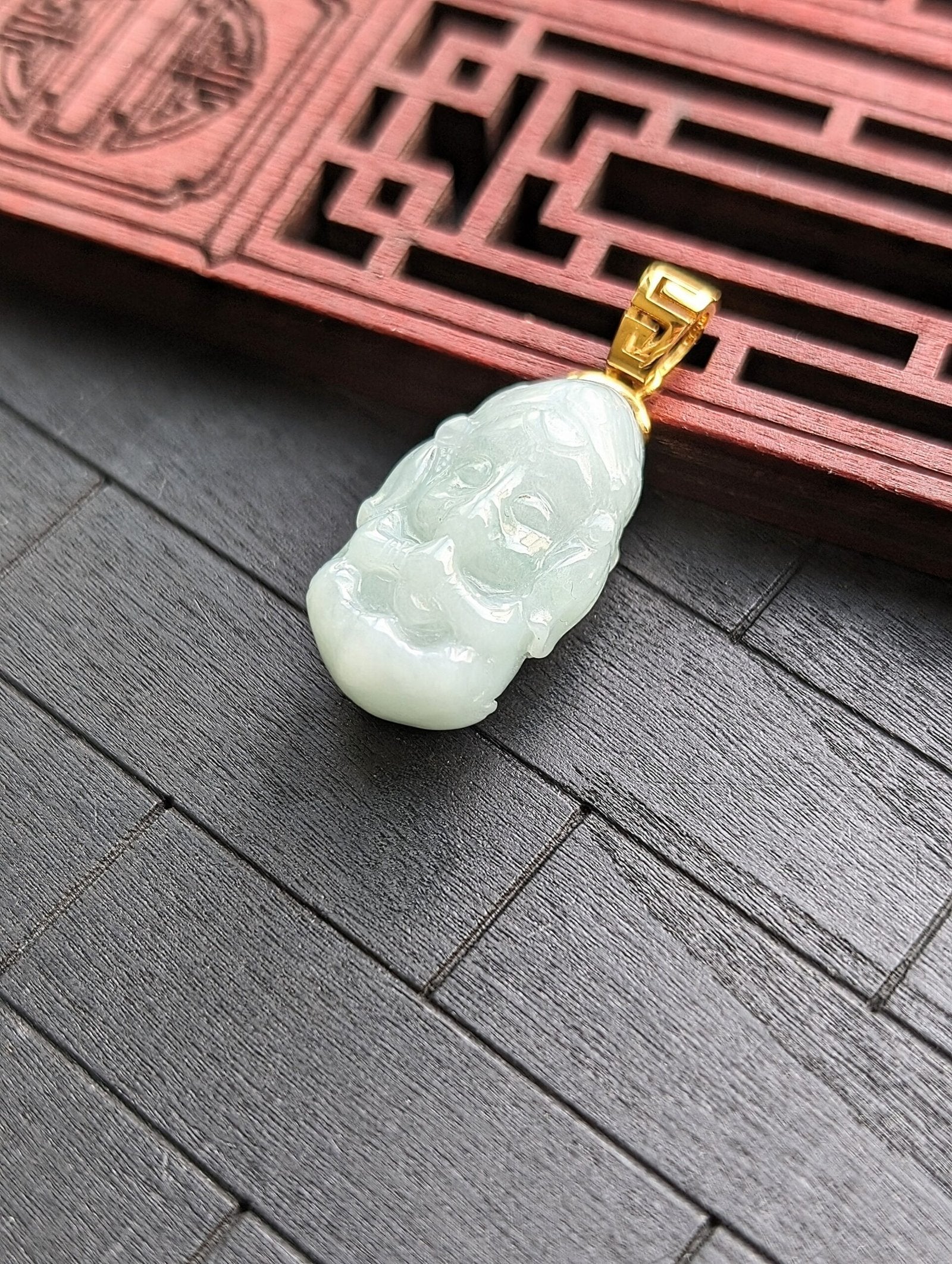 White Baby Elephant Jade Pendant