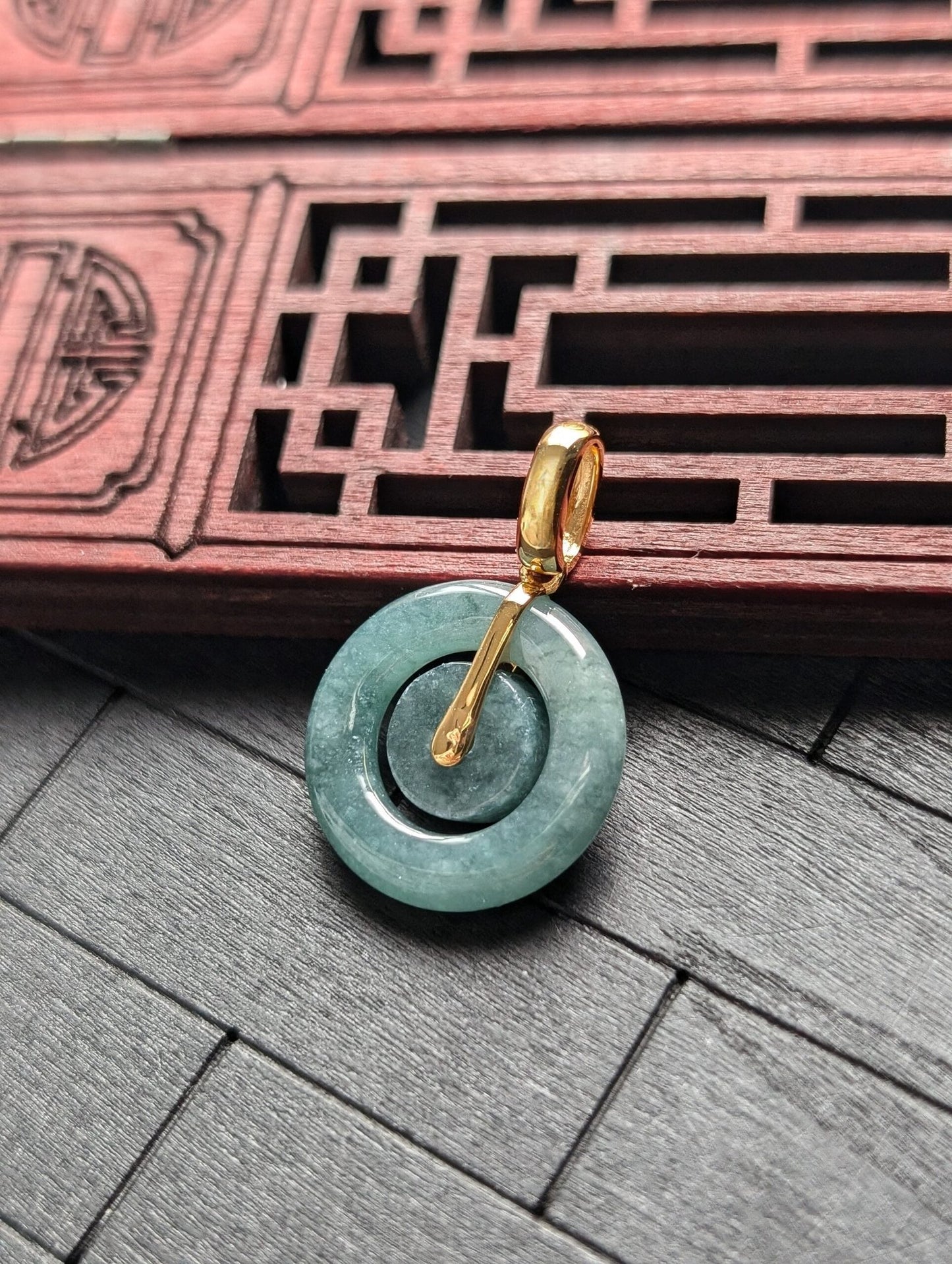 Double Donuts Green Jade Pendant