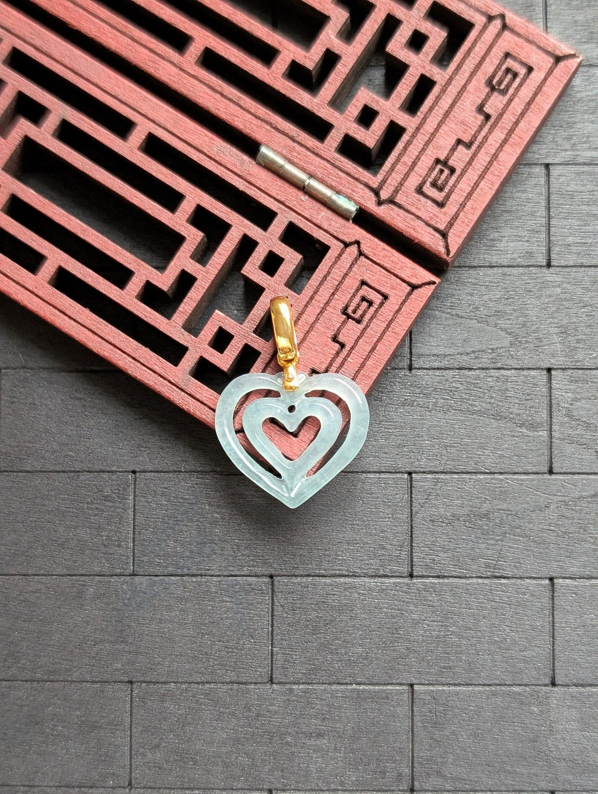 Ice Light Green/White Double Hearts Jade Pendant