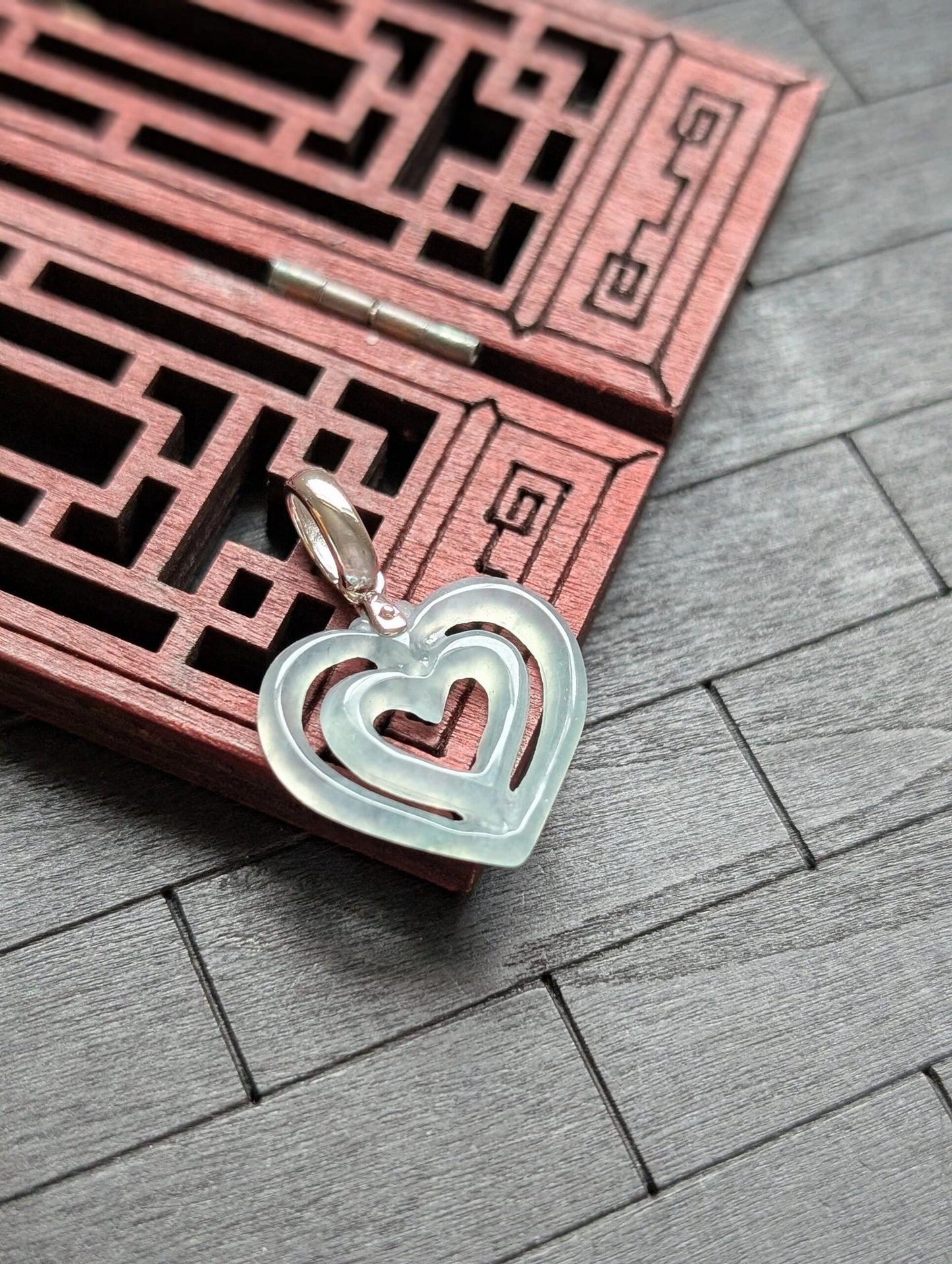 Ice Light Green/White Double Hearts Jade Pendant