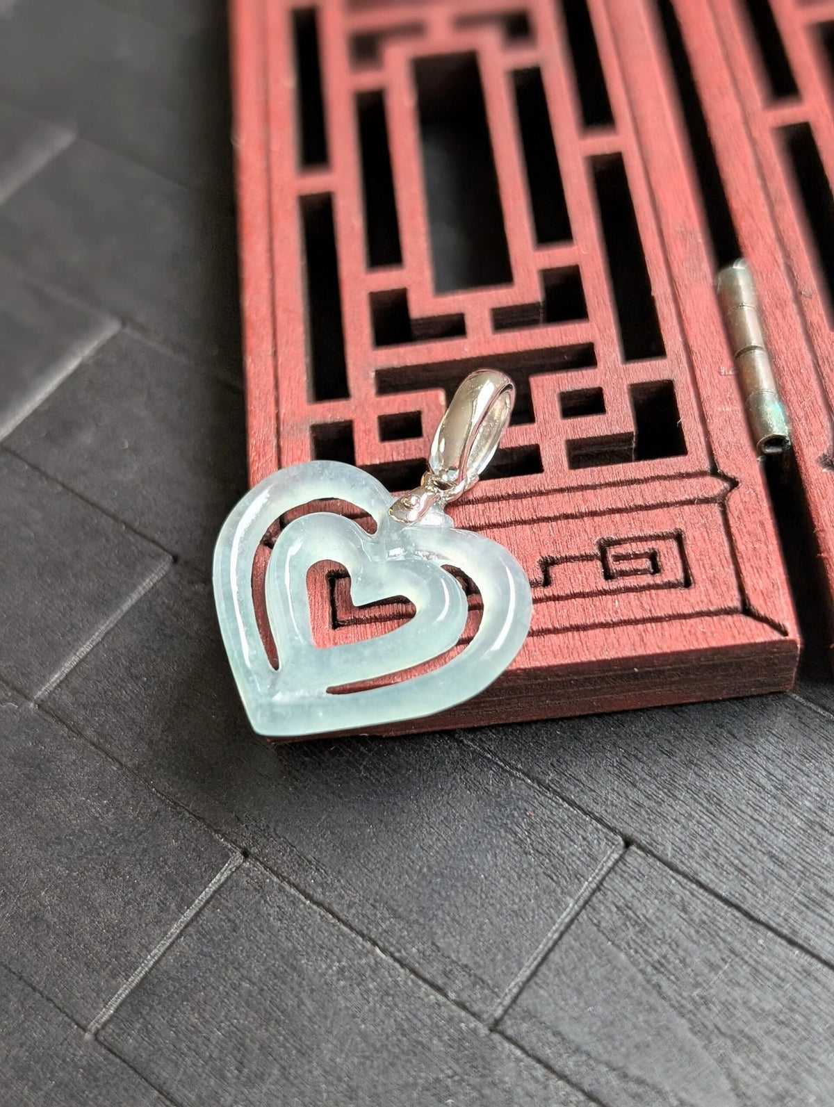 Ice Light Green/White Double Hearts Jade Pendant
