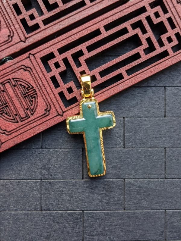 Green Jade Cross Pendant JADE BROTHERS JEWELRY